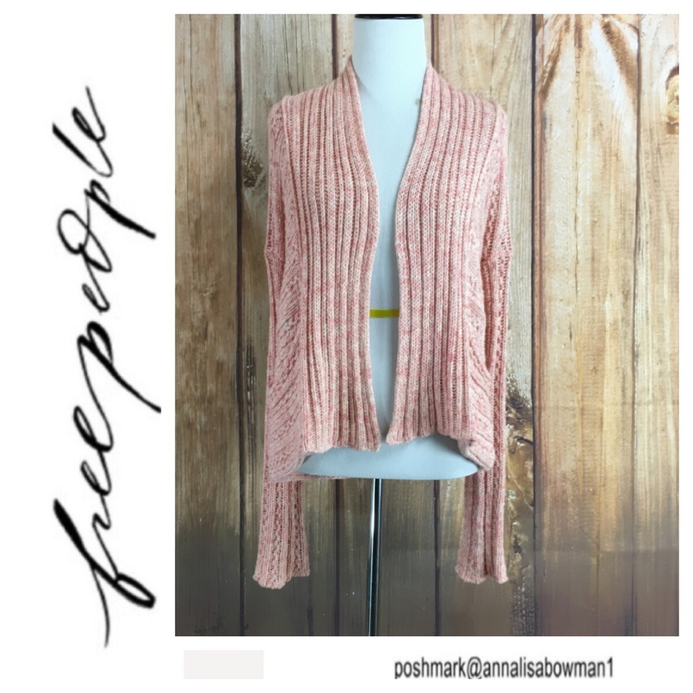 🐞Free People coral knit cardigan size Small